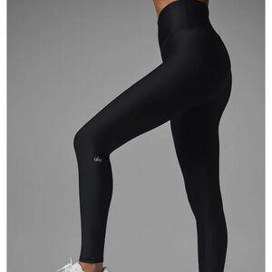 alo airlift leggings black